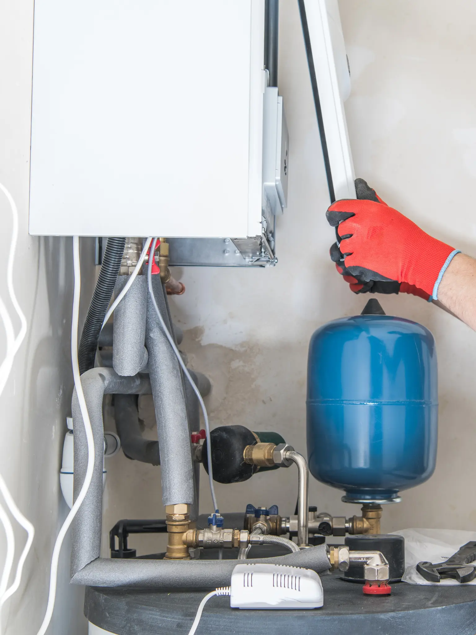 local gas engineer Bolton, BL1-BL7